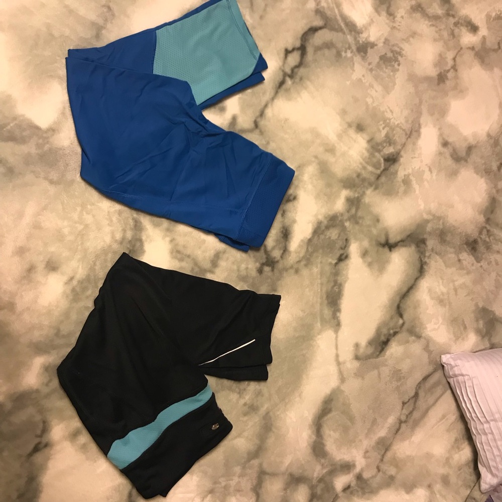 Bundle! Two Capri leggings/yoga pants